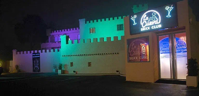 LA CUEVA SEX CLUB (Maison Close Alicante)